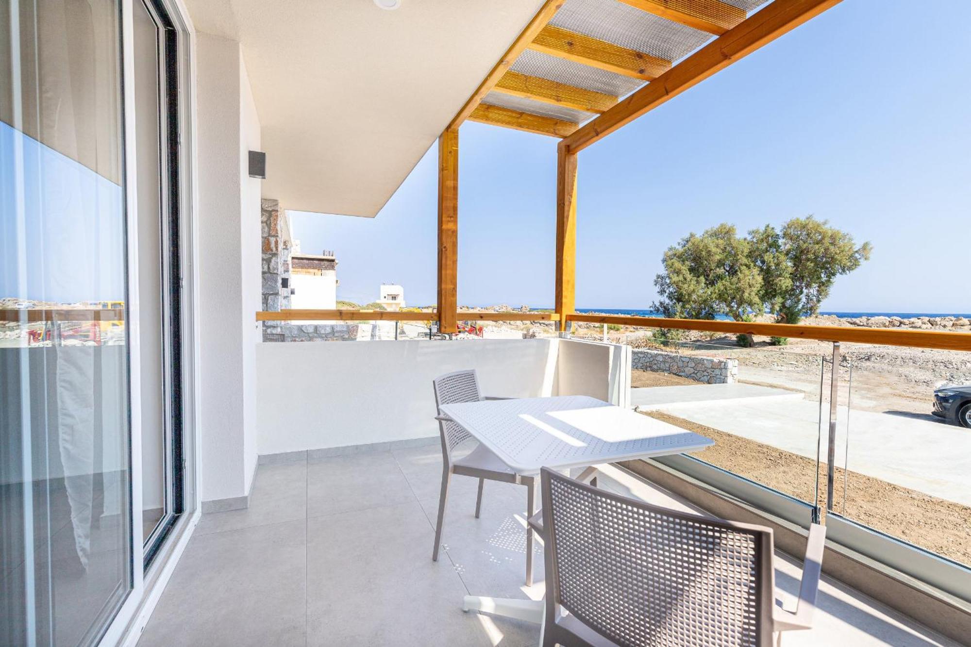 Meli Apartments Paleochora Экстерьер фото