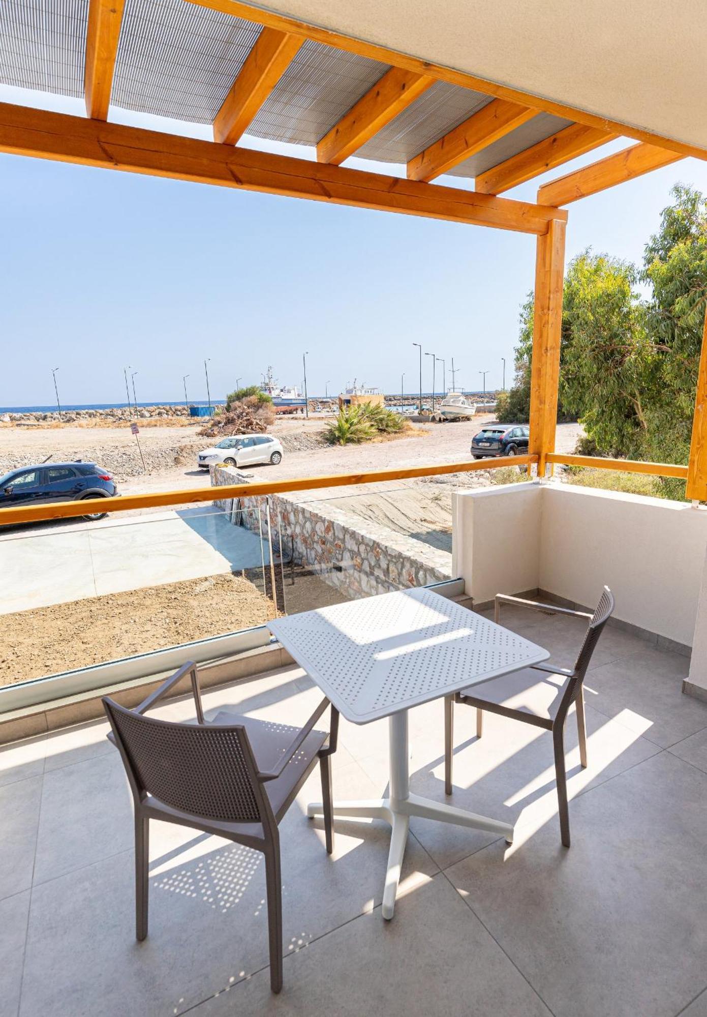 Meli Apartments Paleochora Экстерьер фото
